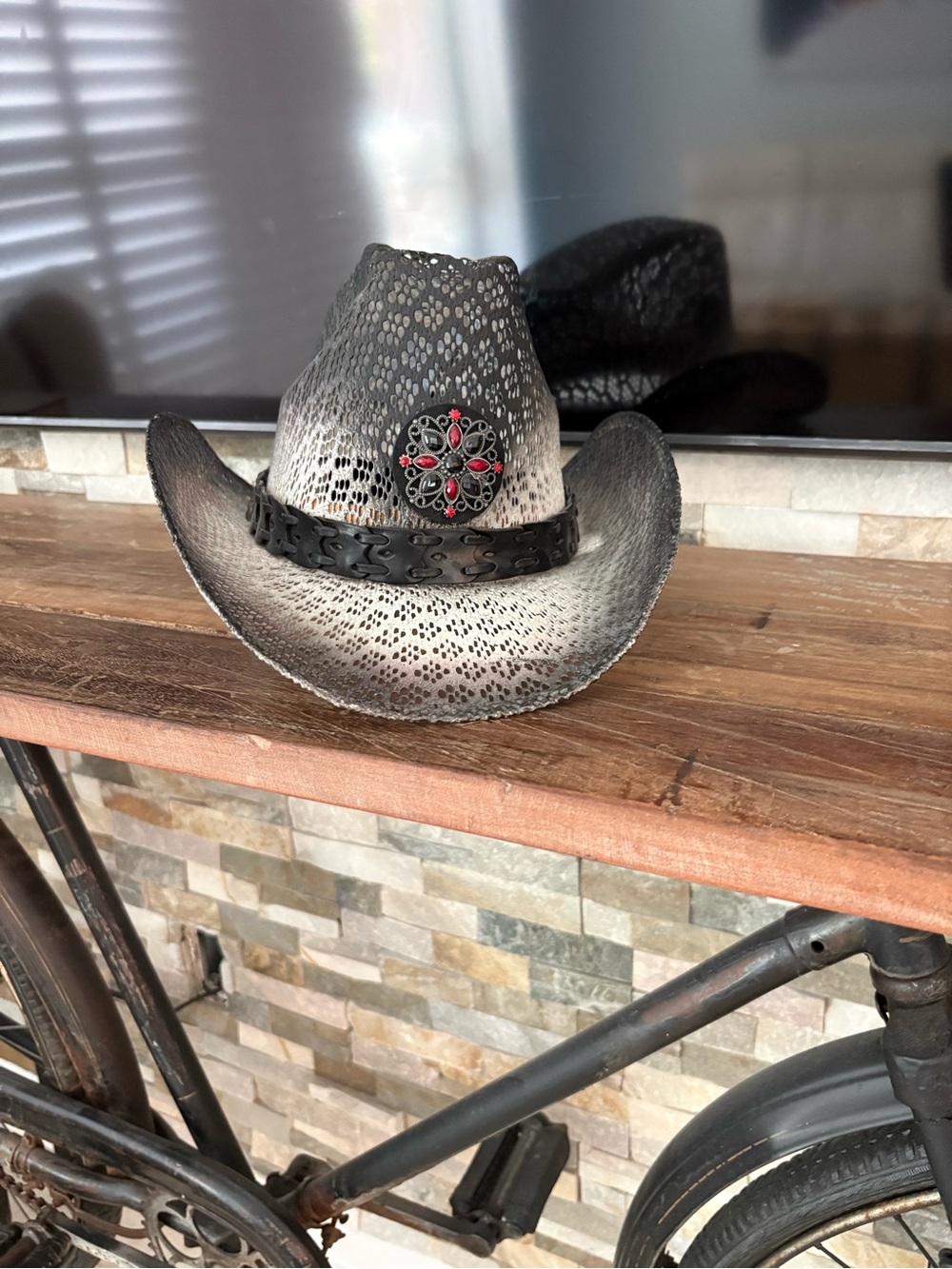 Women's Black and Silver Distressed Western Hat with Concho Accent